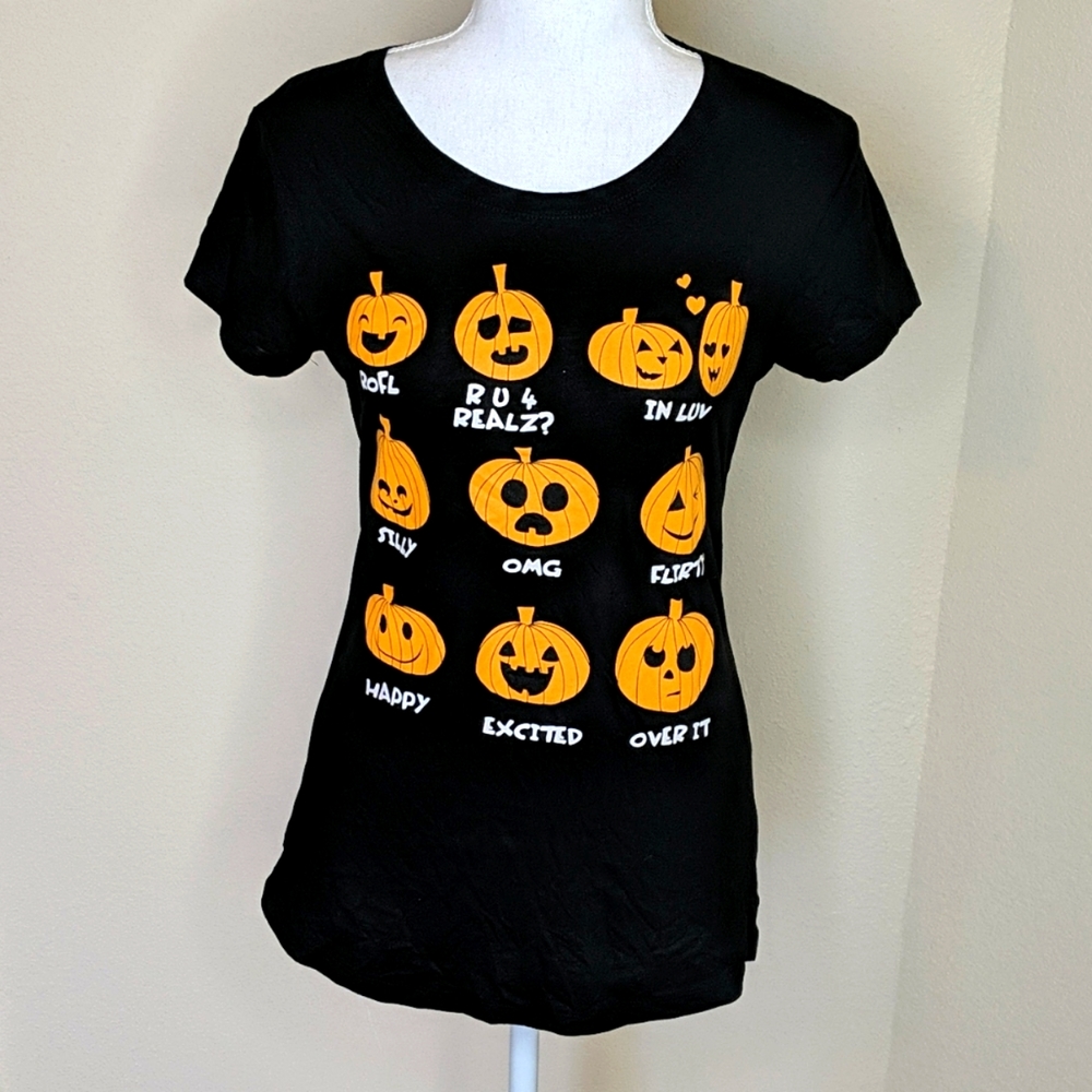 Gordmans Halloween T-shirt Text Talk 🌵
